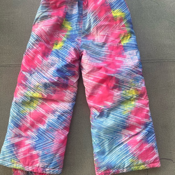 4t girls winter ski set Pink and Blue Patterned Jacket pants and gloves - Picture 7 of 12